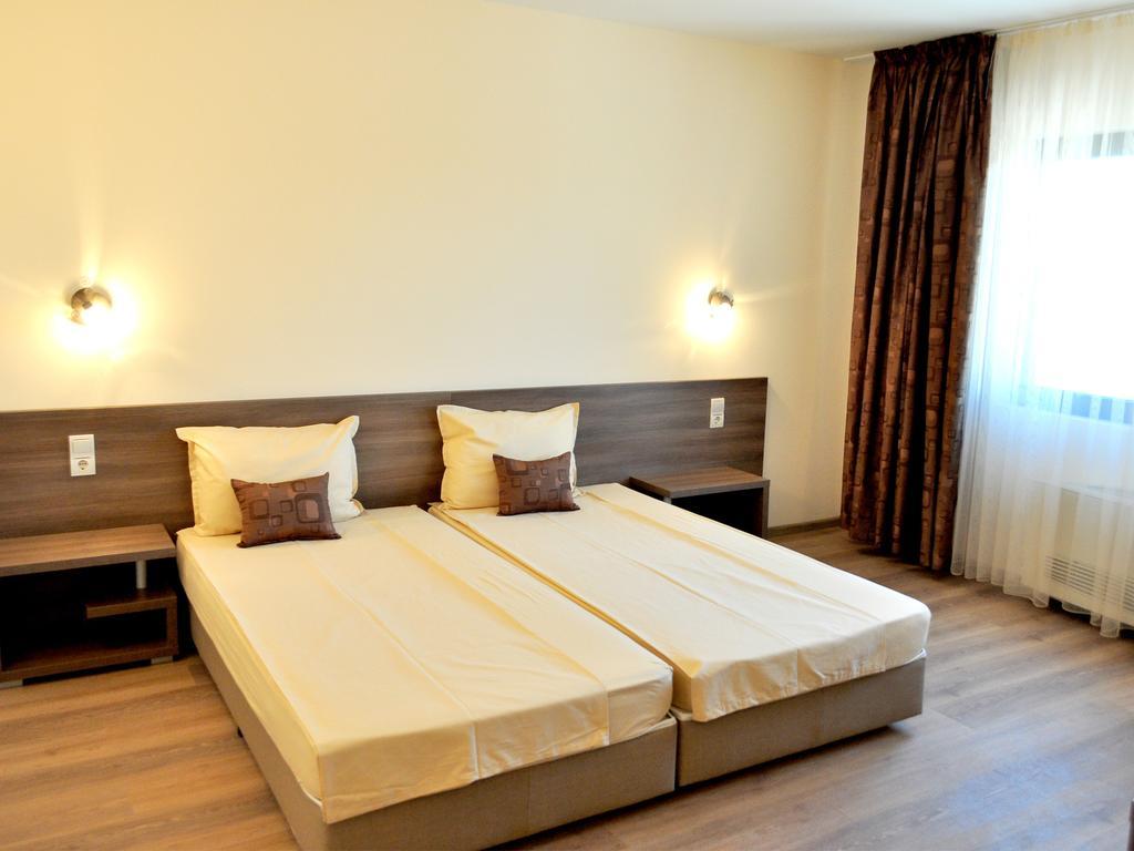 Yustina Villas Guest House 객실 사진